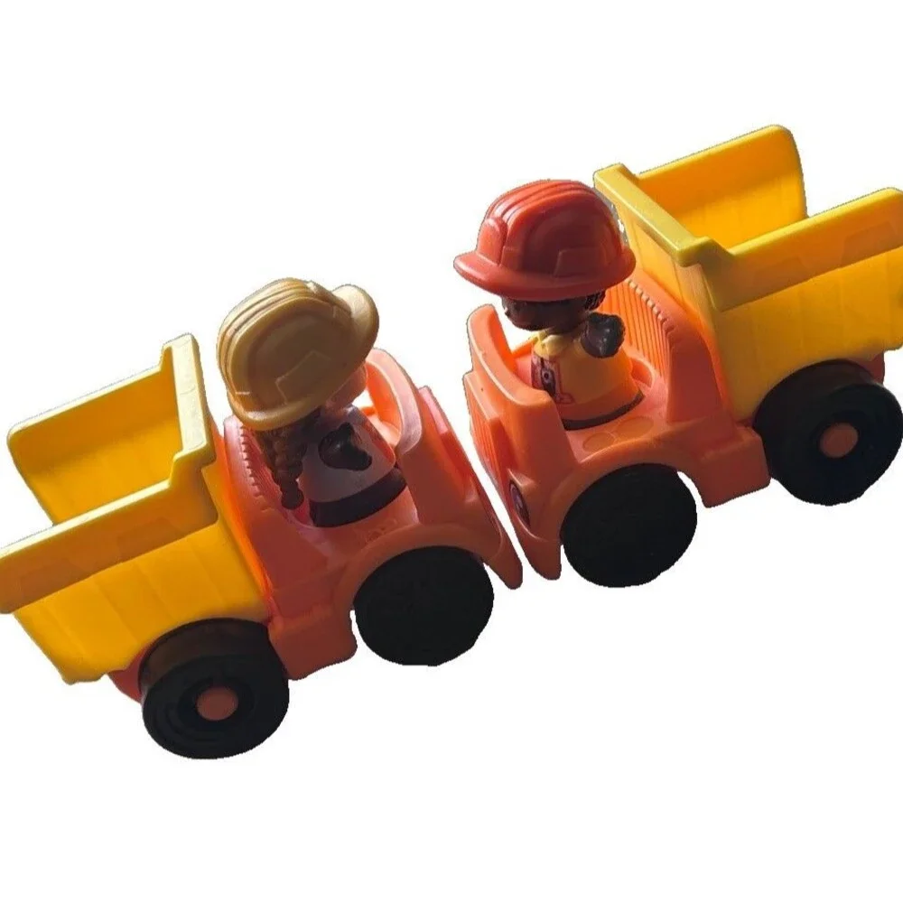Fisher Price Little People Wheelies Dump Trucks Construction Workers Lot of 4
